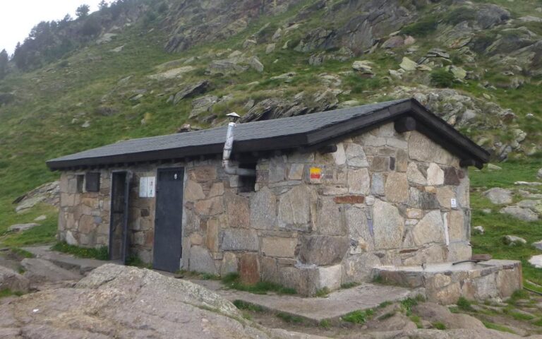 Refugi de Cóms de Jan